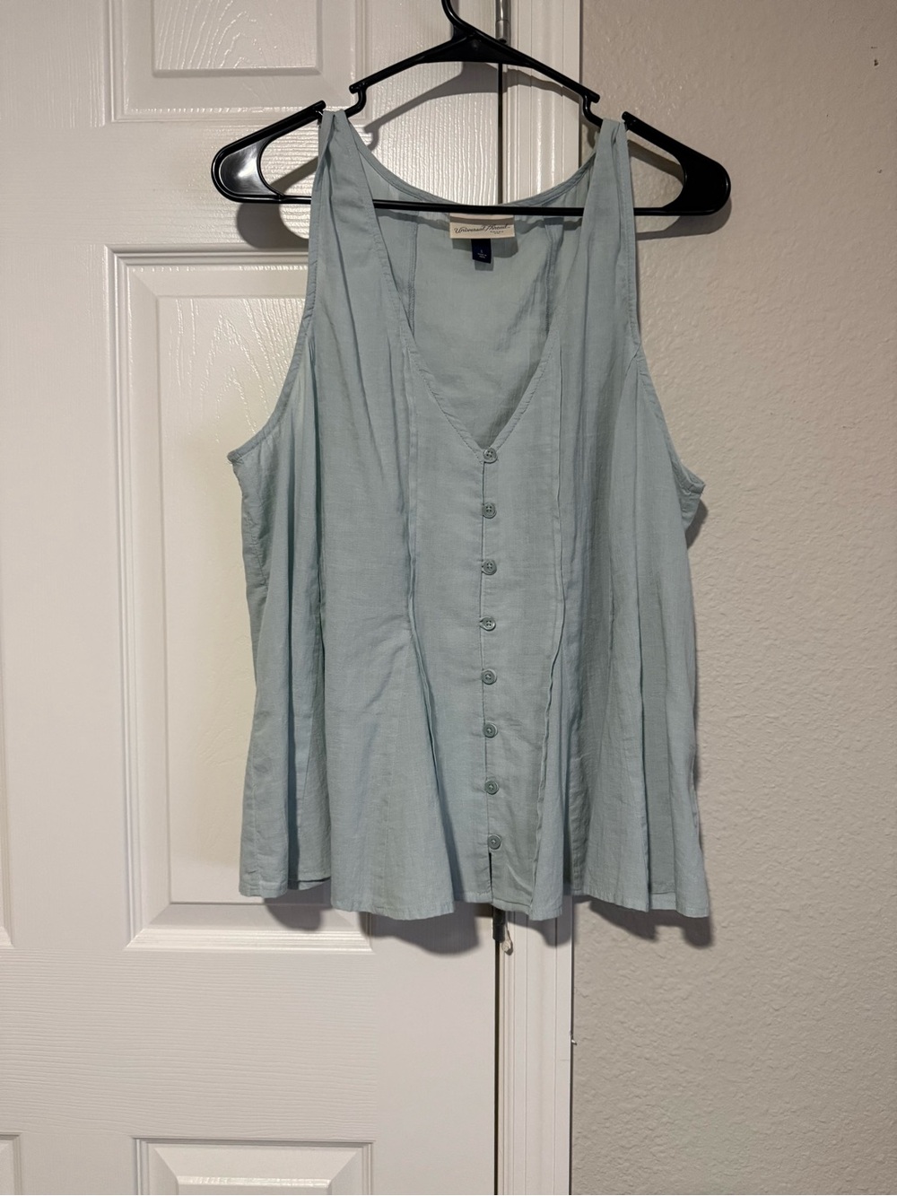 Universal Thread Light Blue Button-Front Tank Top
